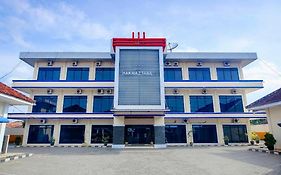 Hakmaz Taba Syariah Hotel